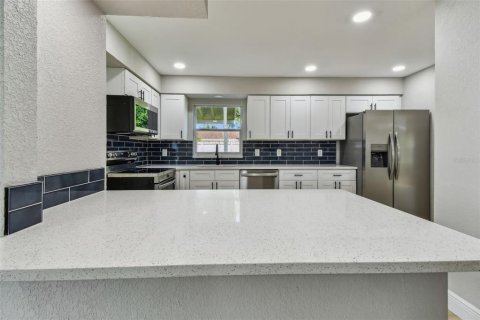 Купить виллу или дом в Тампа, Флорида 3 комнаты, 146.04м2, № 1813461 - фото 12