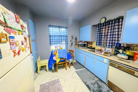 Купить коммерческую недвижимость в Лейк-Уэльс, Флорида 5 спален, 195.47м2, № 1769869 - фото 18