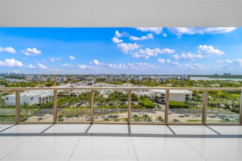 Copropriété à vendre à Bal Harbour, Floride: 2 chambres, 148.55 m2 № 1994254 - photo 12