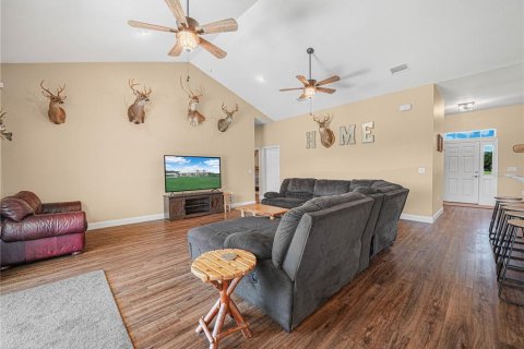 Villa ou maison à vendre à Polk City, Floride: 4 chambres, 242.75 m2 № 2415378 - photo 9