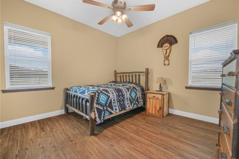Villa ou maison à vendre à Polk City, Floride: 4 chambres, 242.75 m2 № 2415378 - photo 23
