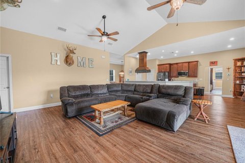 Villa ou maison à vendre à Polk City, Floride: 4 chambres, 242.75 m2 № 2415378 - photo 8