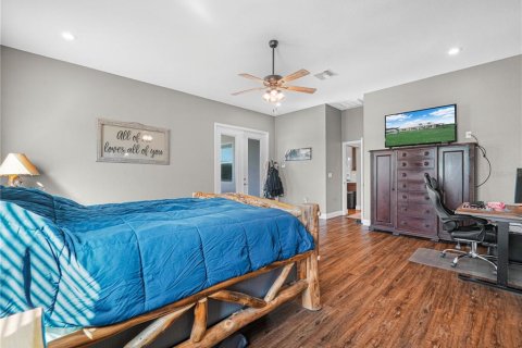 Villa ou maison à vendre à Polk City, Floride: 4 chambres, 242.75 m2 № 2415378 - photo 17