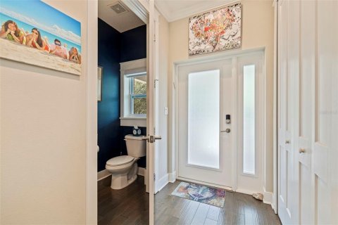Townhouse in Saint Petersburg, Florida 2 bedrooms, 194.72 sq.m. № 1824055 - photo 6