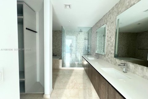 Copropriété à louer à Miami, Floride: 2 chambres, 124.95 m2 № 2080162 - photo 14