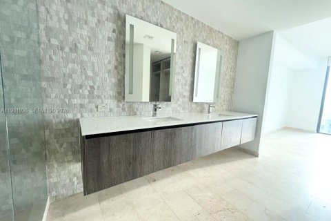 Copropriété à louer à Miami, Floride: 2 chambres, 124.95 m2 № 2080162 - photo 17