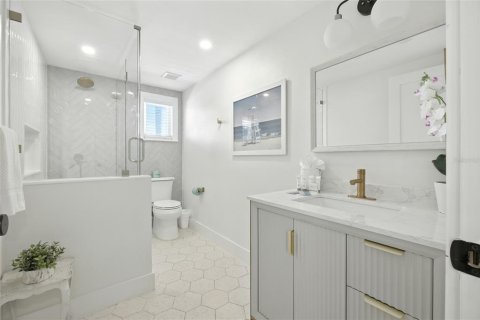 Villa ou maison à vendre à Holmes Beach, Floride: 5 chambres, 348.2 m2 № 1886676 - photo 26