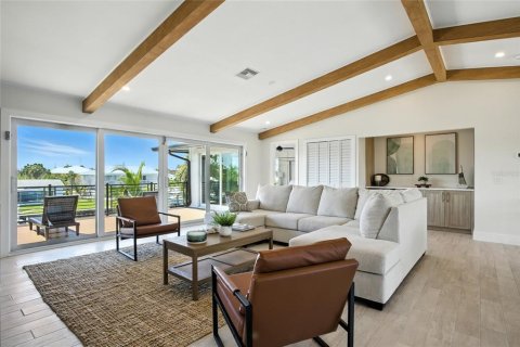 Villa ou maison à vendre à Holmes Beach, Floride: 5 chambres, 348.2 m2 № 1886676 - photo 5
