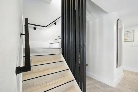 Villa ou maison à vendre à Holmes Beach, Floride: 5 chambres, 348.2 m2 № 1886676 - photo 21