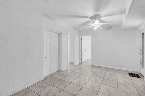 Villa ou maison à vendre à Floral City, Floride: 4 chambres, 175.12 m2 № 2411395 - photo 20