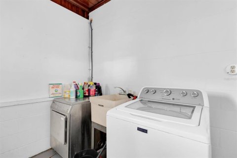 Villa ou maison à vendre à Floral City, Floride: 4 chambres, 175.12 m2 № 2411395 - photo 30