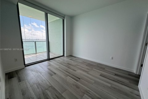 Condo à Miami, Floride, 2 chambres  № 2051733