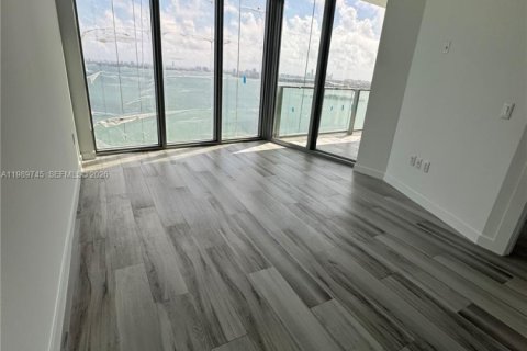 Copropriété à louer à Miami, Floride: 2 chambres, 105.63 m2 № 2051733 - photo 12