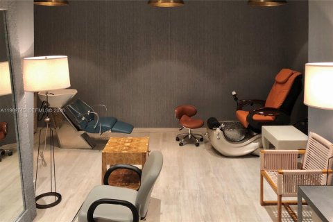 Copropriété à louer à Miami, Floride: 2 chambres, 105.63 m2 № 2051733 - photo 24