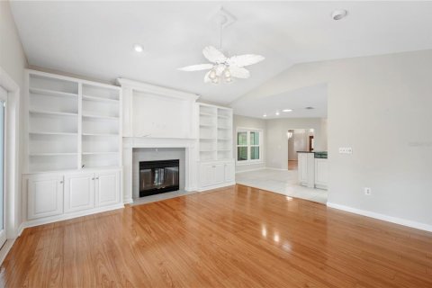 House in Lakeland, Florida 4 bedrooms, 244.89 sq.m. № 1681577 - photo 17