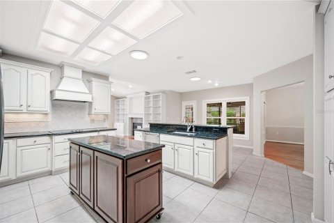 House in Lakeland, Florida 4 bedrooms, 244.89 sq.m. № 1681577 - photo 28