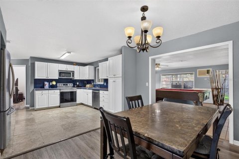 Villa ou maison à vendre à South Daytona, Floride: 3 chambres, 193.79 m2 № 2355914 - photo 17
