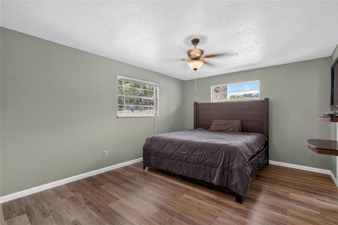 Villa ou maison à vendre à South Daytona, Floride: 3 chambres, 193.79 m2 № 2355914 - photo 26