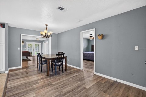 Villa ou maison à vendre à South Daytona, Floride: 3 chambres, 193.79 m2 № 2355914 - photo 13