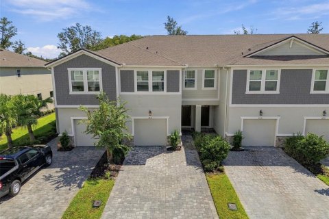 Townhouse in VOLANTI in Lutz, Florida 3 bedrooms, 175.4 sq.m. № 2373945