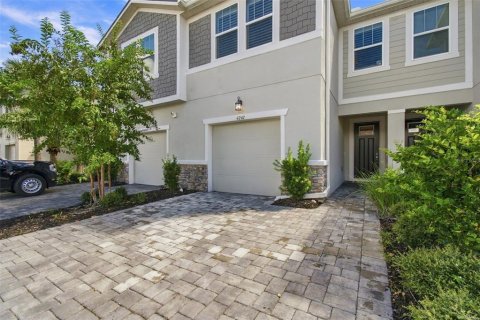 Townhouse in VOLANTI in Lutz, Florida 3 bedrooms, 175.4 sq.m. № 2373945 - photo 46