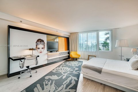 Снять в аренду кондоминиум в Майами-Бич, Флорида 47.19м2, № 2088735 - фото 1