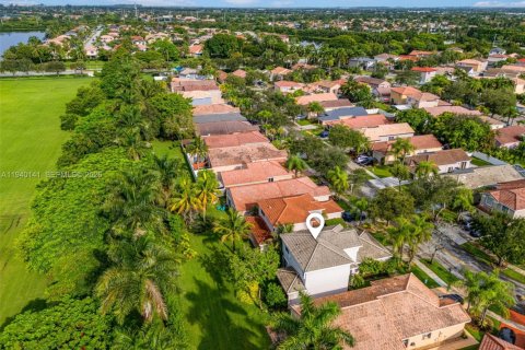 Купить виллу или дом в Мирамар, Флорида 3 спальни, 156.08м2, № 1996903 - фото 7