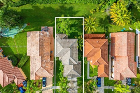 Купить виллу или дом в Мирамар, Флорида 3 спальни, 156.08м2, № 1996903 - фото 11