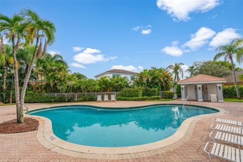 Купить виллу или дом в Мирамар, Флорида 3 спальни, 156.08м2, № 1996903 - фото 13