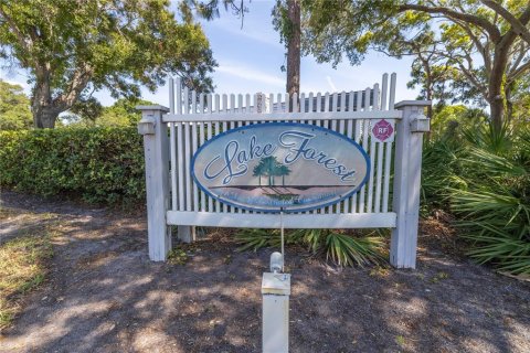 Condominio en venta en Pinellas Park, Florida, 2 dormitorios, 110.55 m2 № 2119596 - foto 3