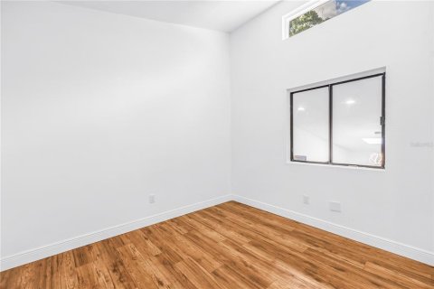 Condominio en venta en Pinellas Park, Florida, 2 dormitorios, 110.55 m2 № 2119596 - foto 27