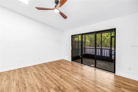 Condominio en venta en Pinellas Park, Florida, 2 dormitorios, 110.55 m2 № 2119596 - foto 12