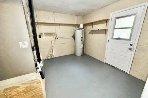 Villa ou maison à louer à DeLand, Floride: 2 chambres, 144.18 m2 № 2429663 - photo 13