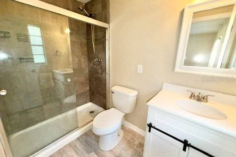 Villa ou maison à louer à DeLand, Floride: 2 chambres, 144.18 m2 № 2429663 - photo 8