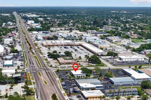 Commercial property in Port Richey, Florida № 2219442 - photo 14