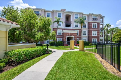 Condo in Orlando, Florida, 2 bedrooms  № 2116864 - photo 3