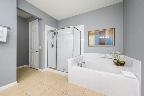 Condo in Orlando, Florida, 2 bedrooms  № 2116864 - photo 22