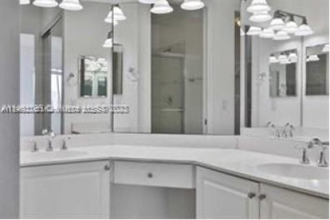 Apartment in Pompano Beach, Florida 2 bedrooms, 106.47 sq.m. № 1953542 - photo 13