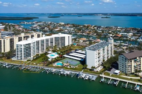 Copropriété à vendre à Clearwater, Floride: 2 chambres, 125.42 m2 № 1563245 - photo 6