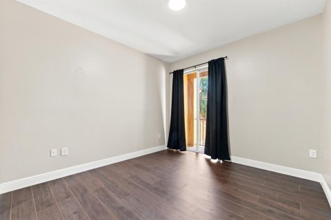 Touwnhouse à louer à Pembroke Pines, Floride: 3 chambres, 129.23 m2 № 2268130 - photo 24