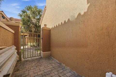 Touwnhouse à louer à Pembroke Pines, Floride: 3 chambres, 129.23 m2 № 2268130 - photo 22