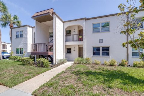 Condo in Seminole, Florida, 2 bedrooms № 2210235 - photo 28