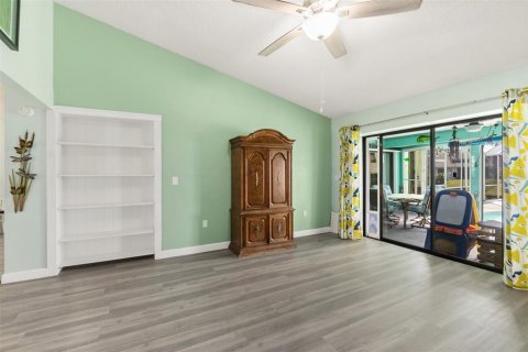 House in Palm Coast, Florida 3 bedrooms, 221.85 sq.m. № 1558384 - photo 6