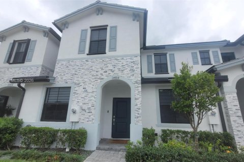 Adosado en alquiler en Miami, Florida, 3 dormitorios, 141.21 m2 № 2068063 - foto 21