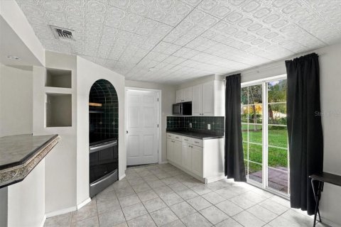 Villa ou maison à vendre à Lakeland, Floride: 2 chambres, 105.91 m2 № 2430771 - photo 8