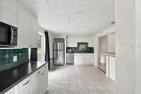 Villa ou maison à vendre à Lakeland, Floride: 2 chambres, 105.91 m2 № 2430771 - photo 6