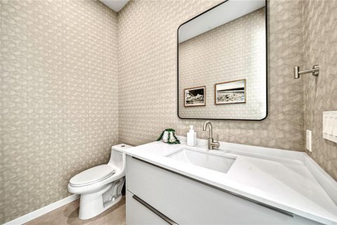 Casa en venta en Sarasota, Florida, 5 dormitorios, 309.74 m2 № 2113305 - foto 17