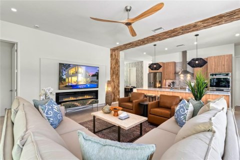 Casa en venta en Sarasota, Florida, 5 dormitorios, 309.74 m2 № 2113305 - foto 19