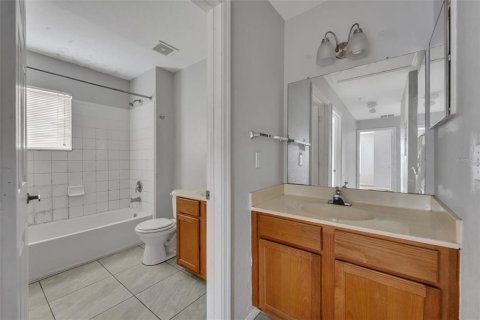 Townhouse in Kissimmee, Florida 4 bedrooms, 136.57 sq.m. № 1536119 - photo 17