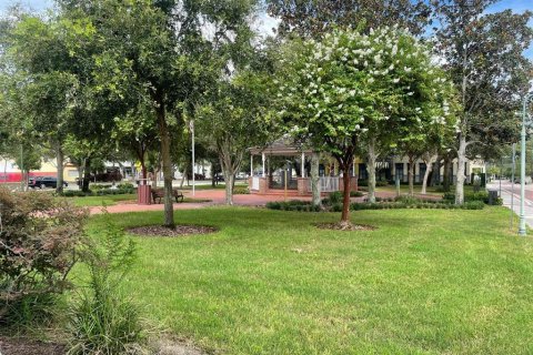 Propiedad comercial en alquiler en Largo, Florida, 150.59 m2 № 1555234 - foto 7